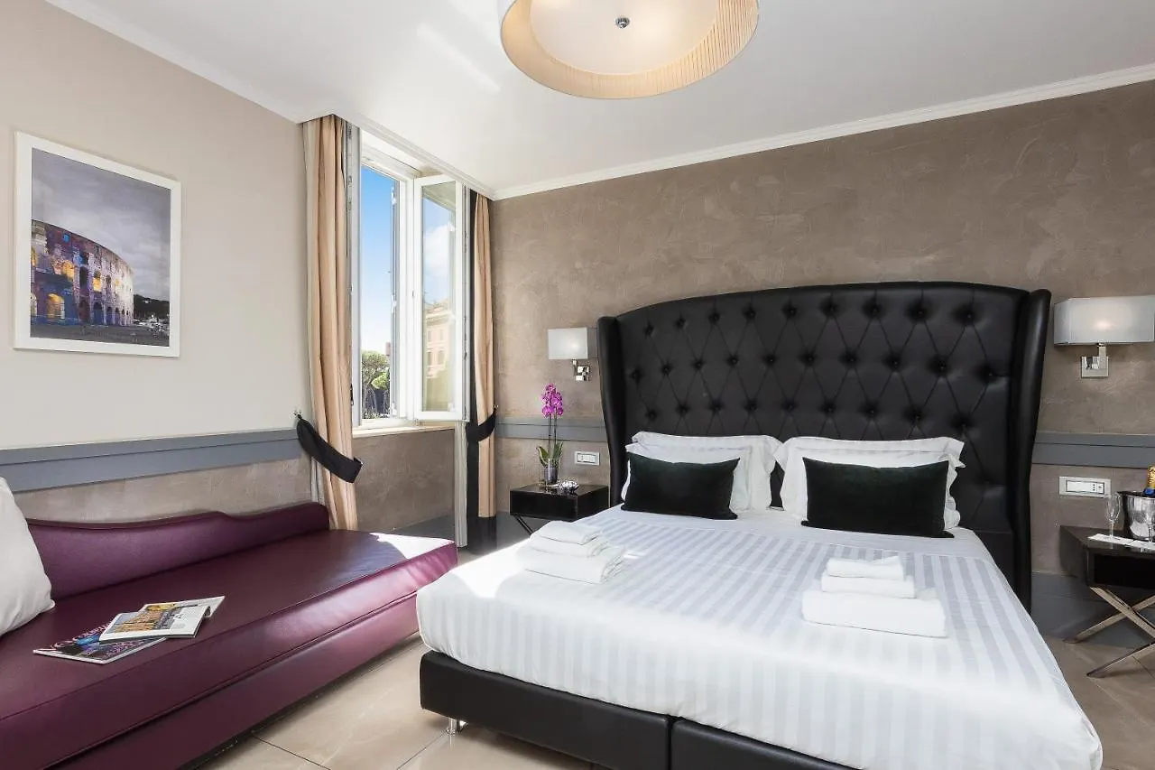 Staying In Via del Corso: 9 Boutique Hotels Compared