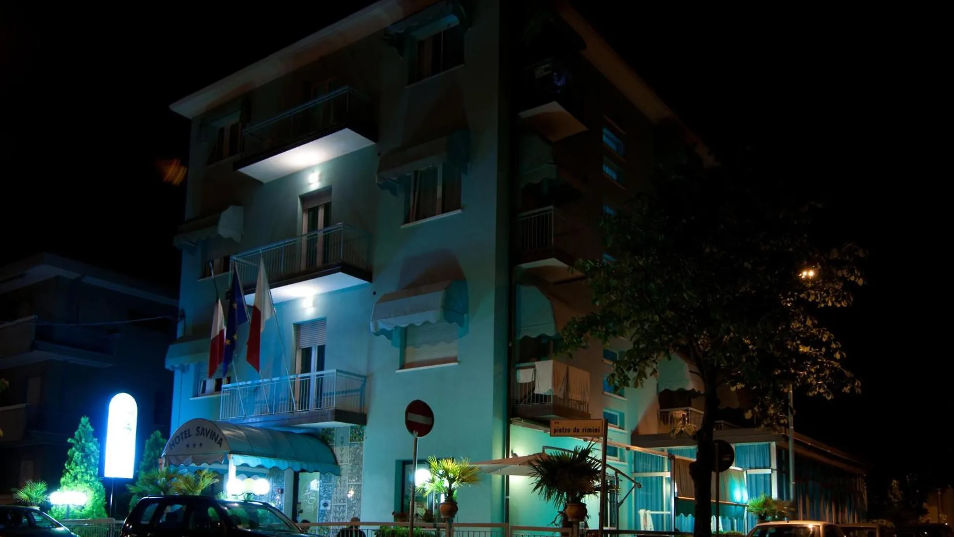 Where to Stay in Marina Centro: 3 Best 3-Star Hotels